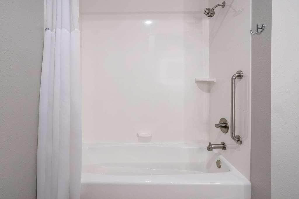 La Quinta Inn & Suites By Wyndham Valdosta Pokoj fotografie