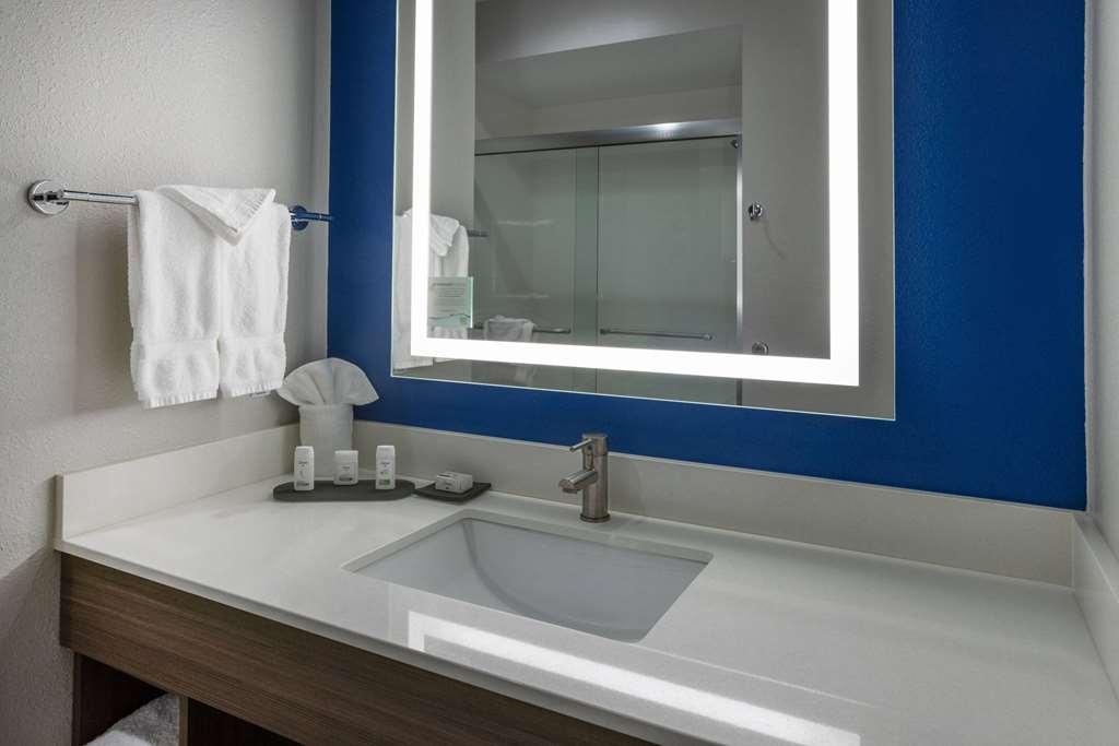 La Quinta Inn & Suites By Wyndham Valdosta Pokoj fotografie