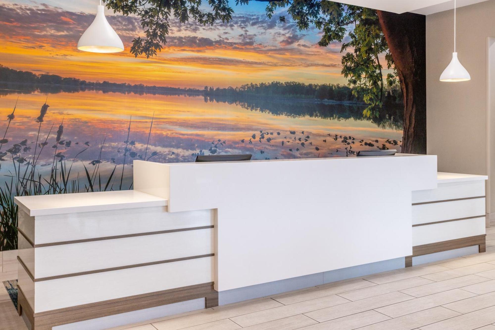 La Quinta Inn & Suites By Wyndham Valdosta Exteriér fotografie