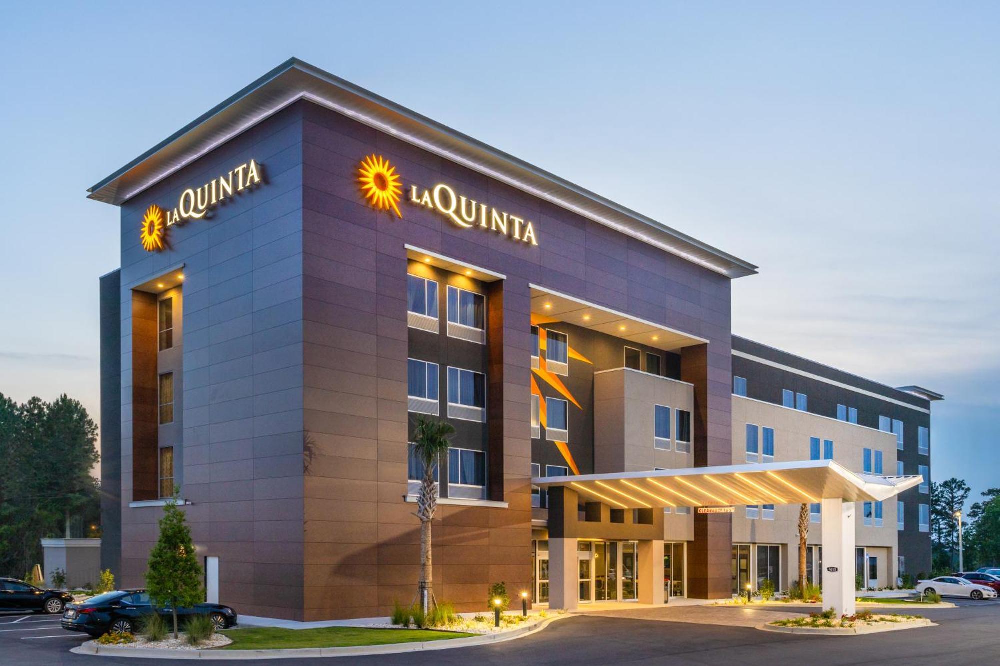 La Quinta Inn & Suites By Wyndham Valdosta Exteriér fotografie